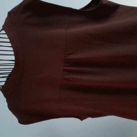 Pullover shell top - Picture 3 of 3